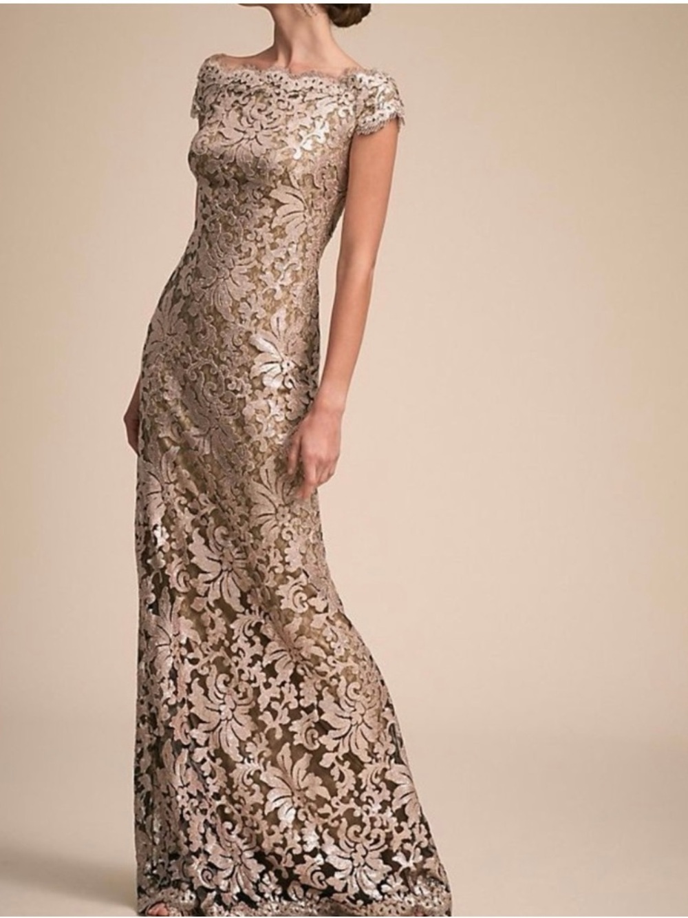 Tadashi Shoji Odette Off-Shoulder Sequin Mesh Column Gown NWT 4 - Gold